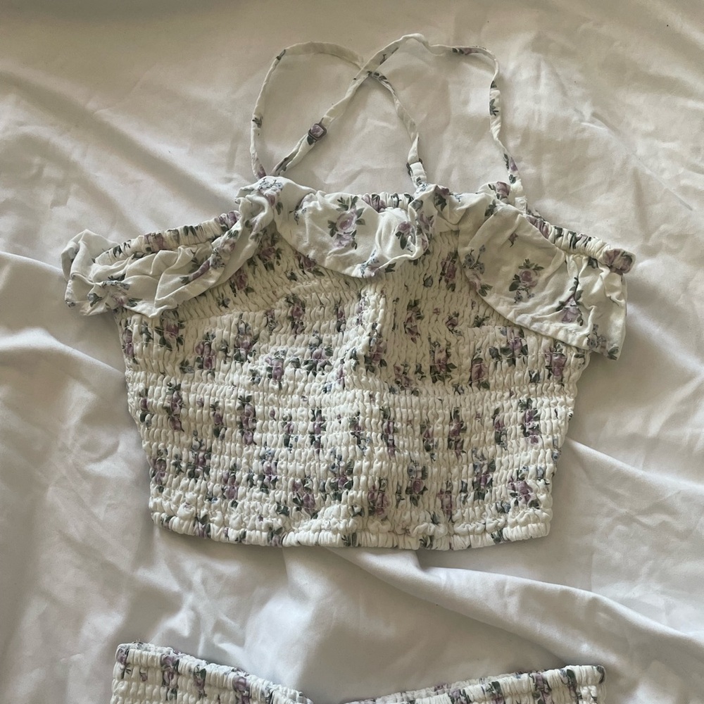 Hollister white+ floral top and skort set